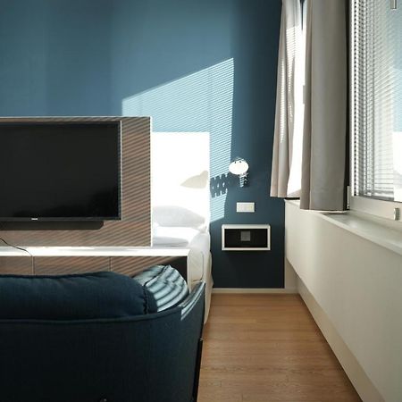 Exclusive 1-Bedroom Apartment Вена Экстерьер фото